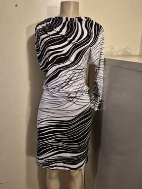 Josie Natori Ruched Side Dress Quiet Luxury S